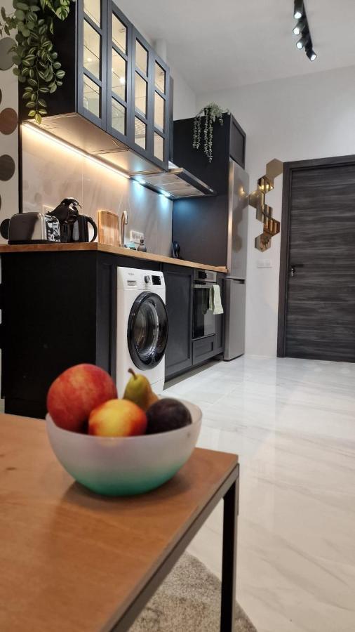 La Promesa Appartement Madrid Buitenkant foto